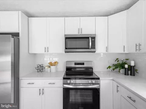 106 Reavis Rd, Hanover, MD 21076 photo 13