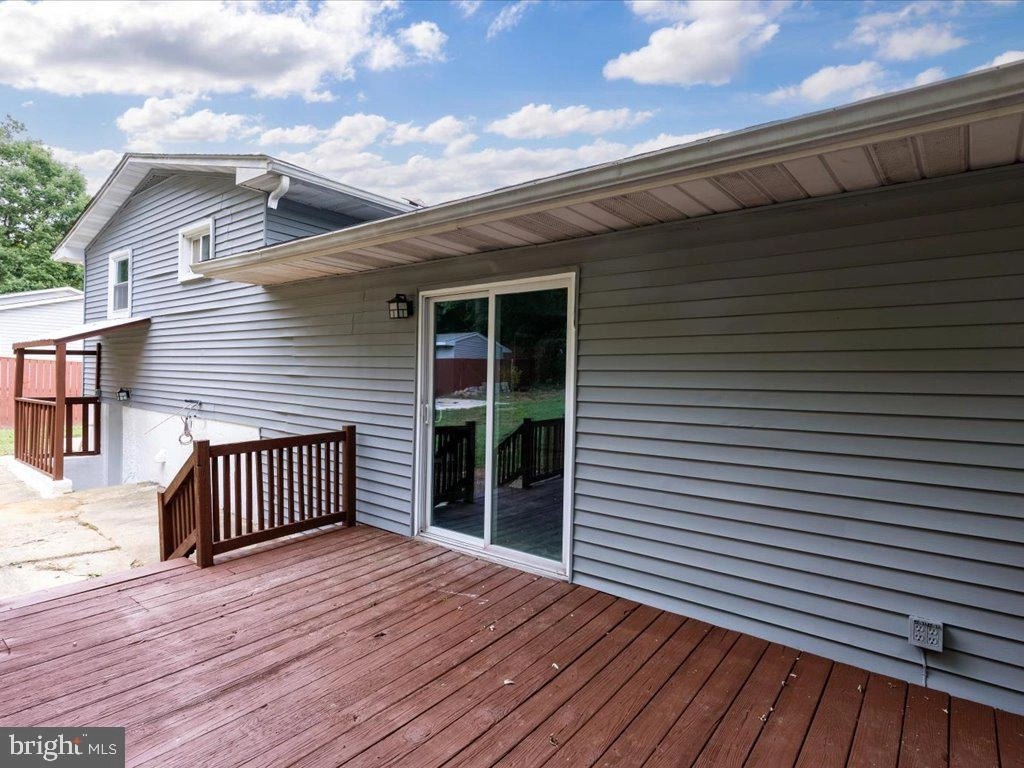 106 Reavis Rd, Hanover, MD 21076 photo 28