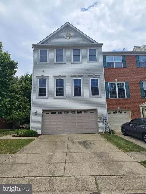 713 Summertime Dr, Odenton, MD 21113