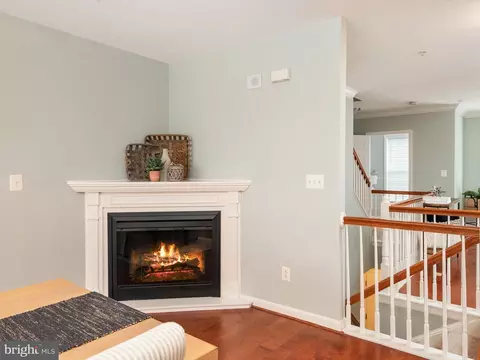 Living - 2159 Hideaway Ct, Annapolis, MD 21401 photo 4 of 4