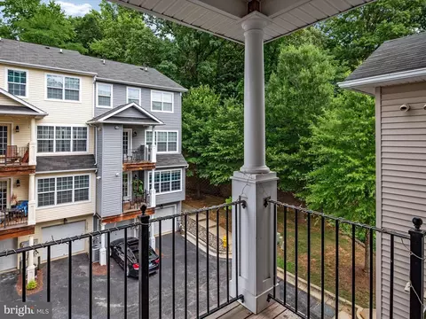 Exterior - 2159 Hideaway Ct, Annapolis, MD 21401 photo 6 of 10