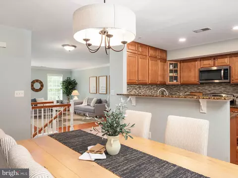 Dining - 2159 Hideaway Ct, Annapolis, MD 21401 photo 2 of 2