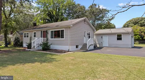 Exterior - 1178 Hampton Rd, Annapolis, MD 21409 photo 10 of 14