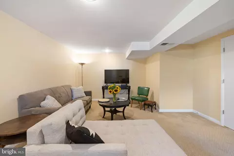 Living - 1178 Hampton Rd, Annapolis, MD 21409 photo 1 of 1