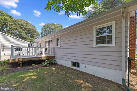 Exterior - 1178 Hampton Rd, Annapolis, MD 21409 photo 6 of 14