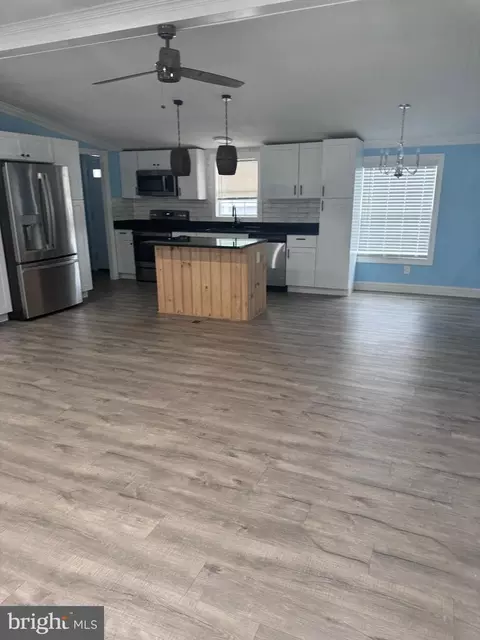 10 N Gail, Laurel, MD 20724 photo 2