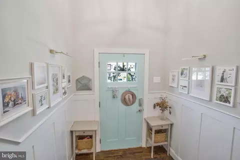 Entry Way - 786 Match Point Dr, Arnold, MD 21012 photo 1 of 3