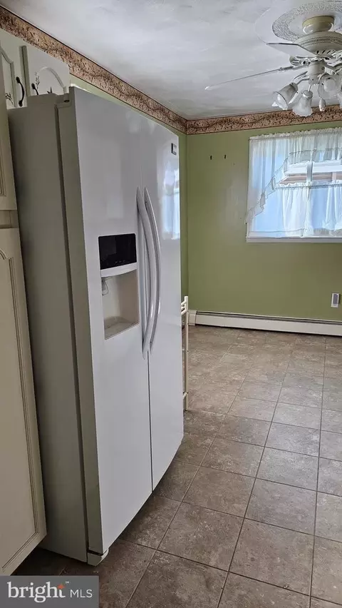 7756 Williams St, Pasadena, MD 21122 photo 12