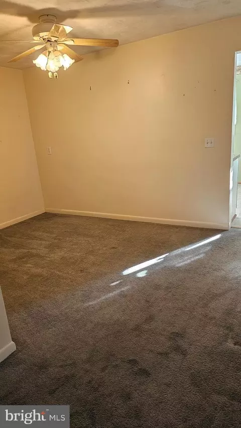 7756 Williams St, Pasadena, MD 21122 photo 13