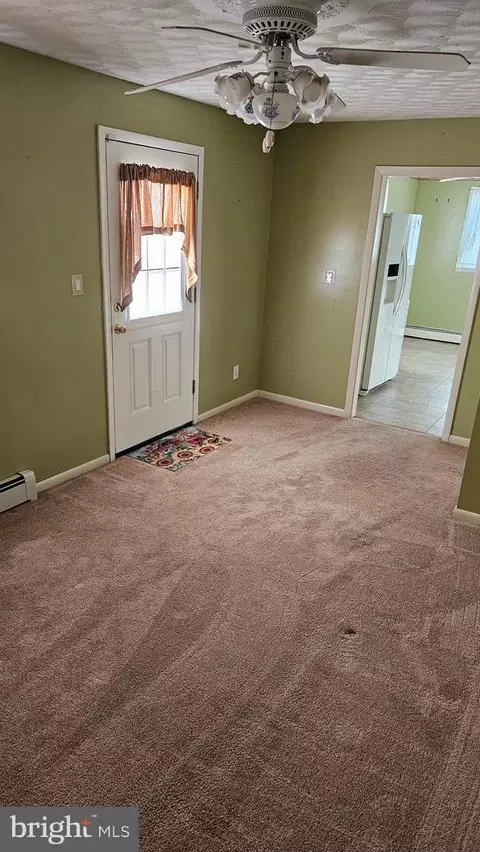 7756 Williams St, Pasadena, MD 21122 photo 3