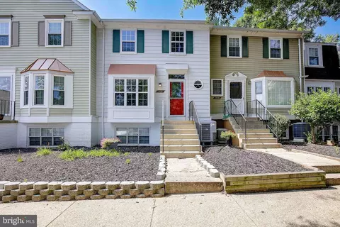 1544 Lowell Ct, Crofton, MD 21114