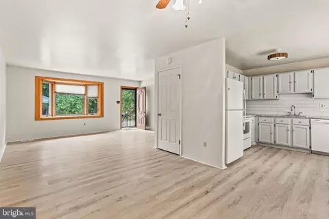 1444 Watts Ave, Severn, MD 21144 photo 7
