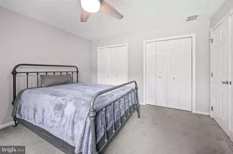 Bedroom - 7914 Lowtide Ct, Pasadena, MD 21122 photo 9 of 15