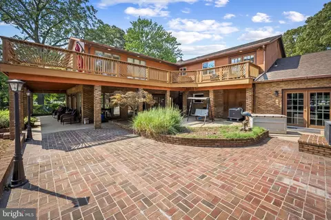 Exterior - 7914 Lowtide Ct, Pasadena, MD 21122 photo 11 of 29