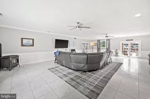 Other - 7914 Lowtide Ct, Pasadena, MD 21122 photo 8 of 35