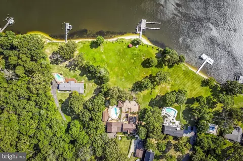 View/Area - 7914 Lowtide Ct, Pasadena, MD 21122 photo 12 of 13