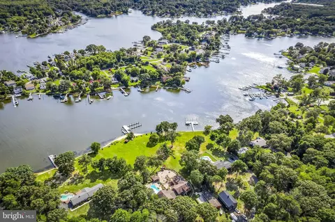 View/Area - 7914 Lowtide Ct, Pasadena, MD 21122 photo 10 of 13