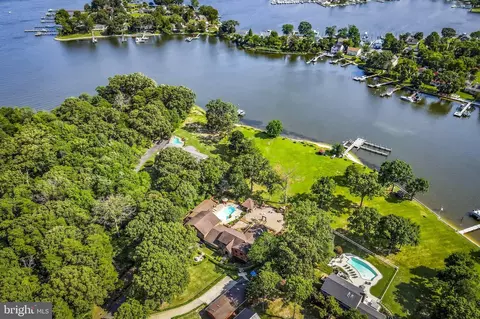 View/Area - 7914 Lowtide Ct, Pasadena, MD 21122 photo 7 of 13