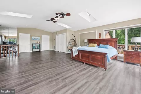 Bedroom - 7914 Lowtide Ct, Pasadena, MD 21122 photo 6 of 15