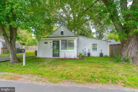 115 Magnolia Ave, Pasadena, MD 21122
