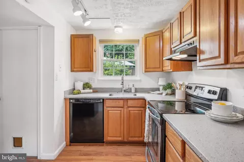 Kitchen - 3482 Old Crown Dr, Pasadena, MD 21122 photo 2 of 3