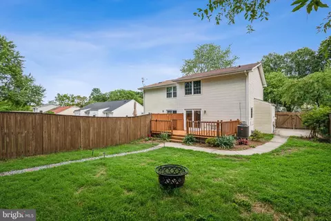 Exterior - 3482 Old Crown Dr, Pasadena, MD 21122 photo 5 of 7