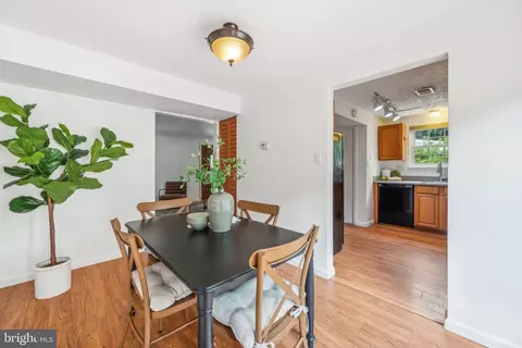 Dining - 3482 Old Crown Dr, Pasadena, MD 21122 photo 3 of 3