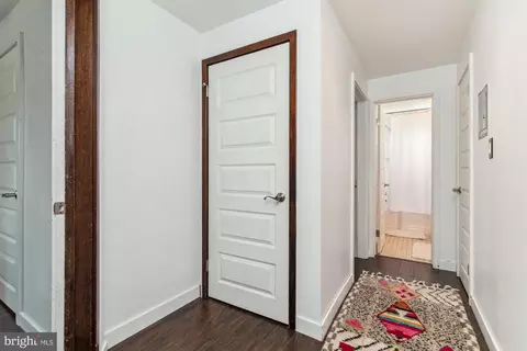 Entry Way - 8443 Bay Dr, Pasadena, MD 21122 photo 8 of 12
