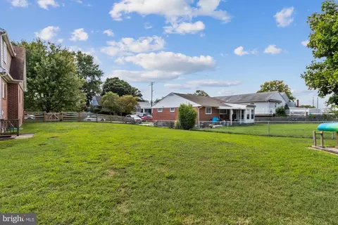 Exterior - 8443 Bay Dr, Pasadena, MD 21122 photo 7 of 13