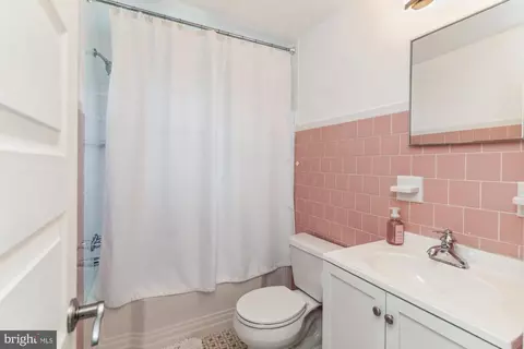 Bath - 8443 Bay Dr, Pasadena, MD 21122 photo 3 of 4