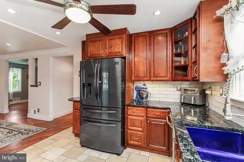 Kitchen - 8443 Bay Dr, Pasadena, MD 21122 photo 3 of 3