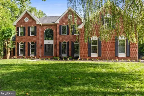 2015 Haverford Dr, Crownsville, MD 21032