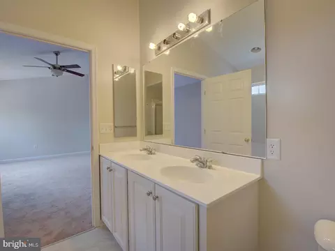 Bath - 2417 Knapps Way, Odenton, MD 21113 photo 2 of 6