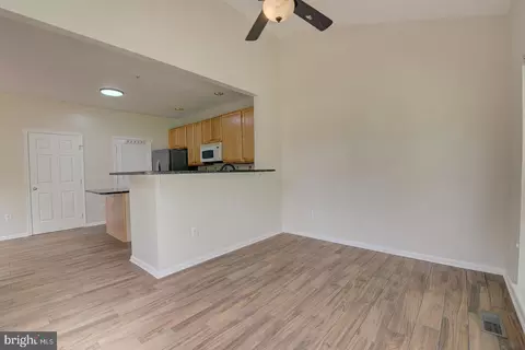 Living - 2417 Knapps Way, Odenton, MD 21113 photo 5 of 12