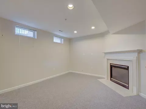 Living - 2417 Knapps Way, Odenton, MD 21113 photo 9 of 12