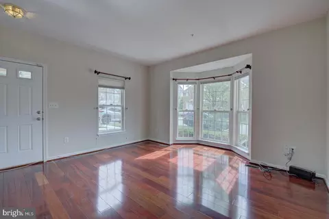 Living - 2417 Knapps Way, Odenton, MD 21113 photo 3 of 12