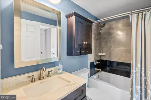 Bath - 3637 Seaford Ct, Pasadena, MD 21122 photo 1 of 4