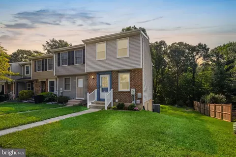 3637 Seaford Ct, Pasadena, MD 21122