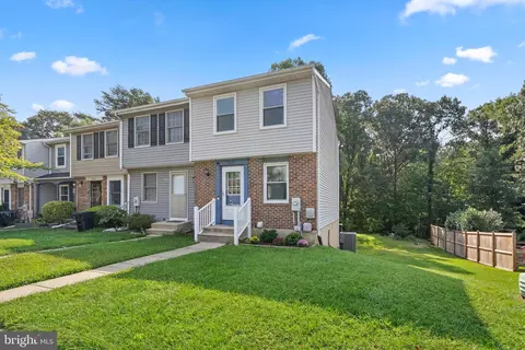 Exterior - 3637 Seaford Ct, Pasadena, MD 21122 photo 2 of 9