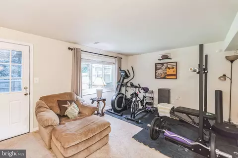 8081 Newcomb Ct, Pasadena, MD 21122 photo 30