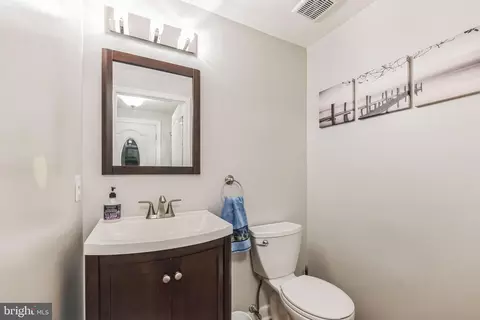 8081 Newcomb Ct, Pasadena, MD 21122 photo 13