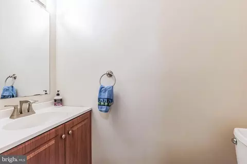 8081 Newcomb Ct, Pasadena, MD 21122 photo 16