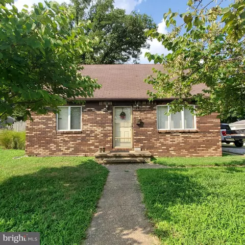 118 Stevens Rd, Glen Burnie, MD 21060
