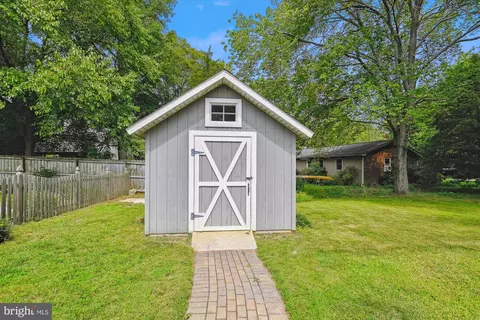 142 Lee Dr, Annapolis, MD 21403 photo 9