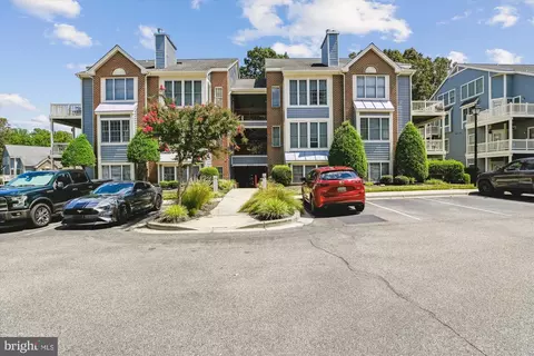 2707 Summerview Way #202, Annapolis, MD 21401