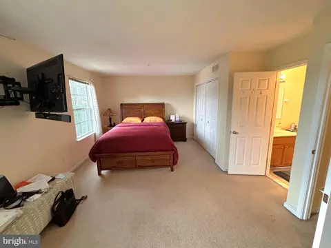 Bedroom - 2205 Conquest Way, Odenton, MD 21113 photo 4 of 8