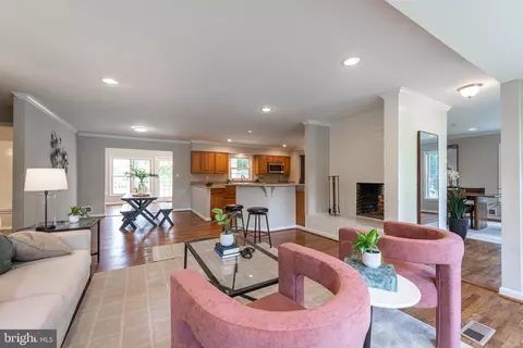 298 Cedar Ln, Annapolis, MD 21403 photo 6