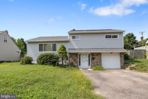 713 Old Stage Rd, Glen Burnie, MD 21061