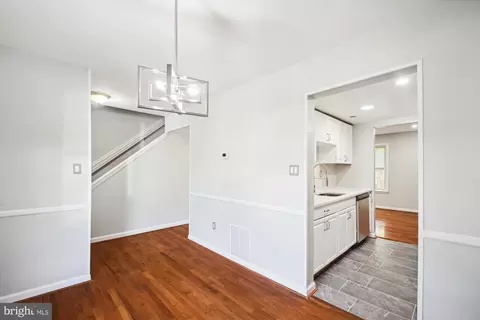 1867 Hawk Ct, Severn, MD 21144