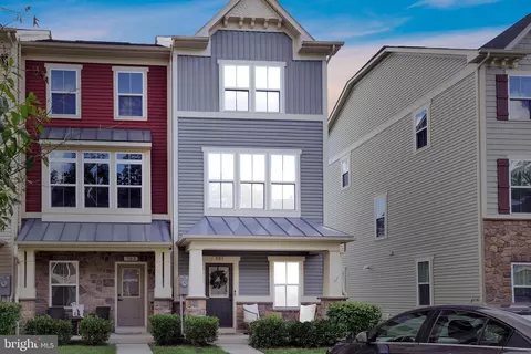 501 Willow Bend Dr, Glen Burnie, MD 21060